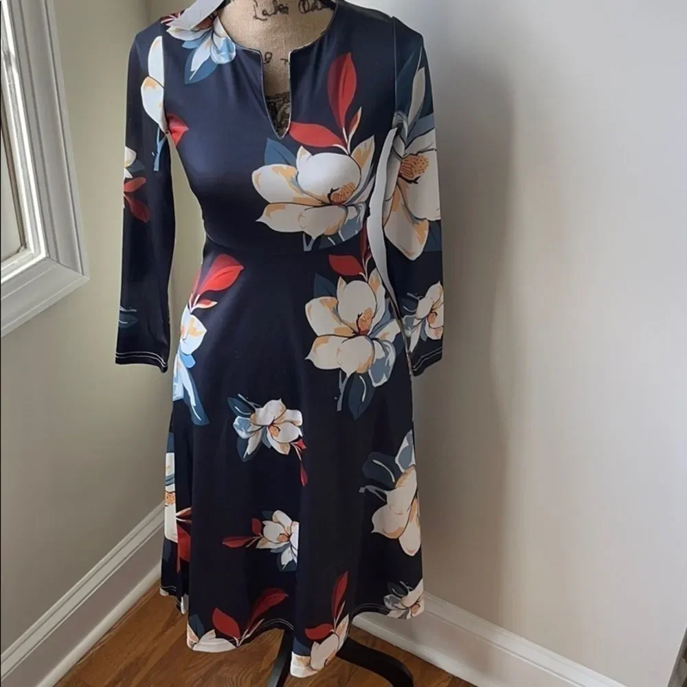 Humelyan Dress‼️ - Picture 3 of 9